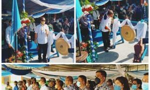 Bupati Kepulauan Talaud dr. Elly Engelbert Lasut,ME membuka acara pencangan Sekolah Ramah Anak di SMP Negeri Satu Lirung