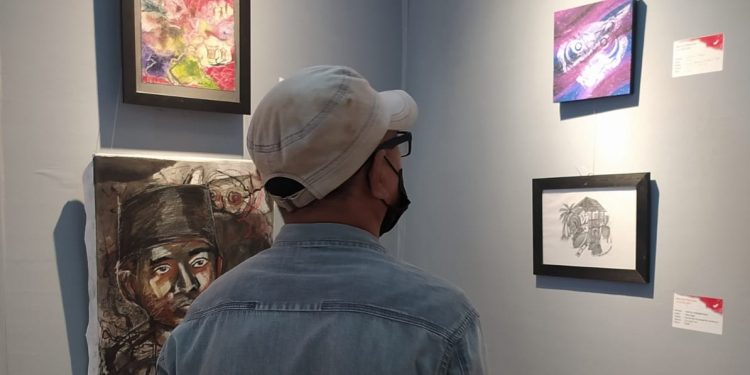 Dua Jam Dalam Keindahan 81 Gambar di Pameran Wale Ne Pinaesaan