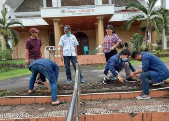 Teknik Elektro Polimdo Bekali Jemaat GMIM Golgota Malendeng Soal Instalasi Listrik