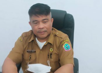 Kepala Dinas Pendidikan, Pemuda dan Olahraga Kabupaten Talaud, Dekker Lasut M.Pd
