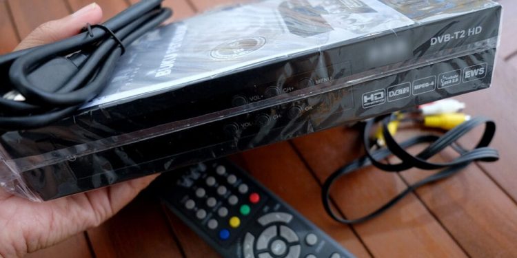 et Top Box (STB) atau alat perubah sinyal televisi dari analog ke digital. (Istimewa)