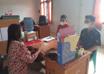 Kantor Wilayah Kemenkumham Sulawesi Utara melalui Bidang Pelayanan Hukum menyambangi Biro Hukum dan Dinas Perindustrisan dan Perdagangan Koperasi dan UMKM Kabupaten Kepulauan Talaud