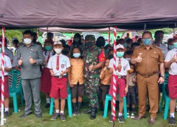 TalaudBupati Kepulauan Talaud , DR. dr. Elly Engelbert Lasut, ME mengikuti Vidio Conference.