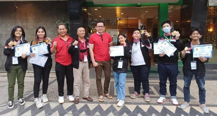 Tim Bridge Polimdo meraih hasil maksimal di Porseni Banjarmasin 2022. (foto: ist)
