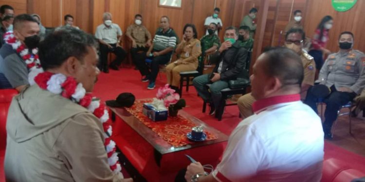 Rombongan BNPP tiba di Bandara Melonguane, Kabupaten Kepulauan Talaud