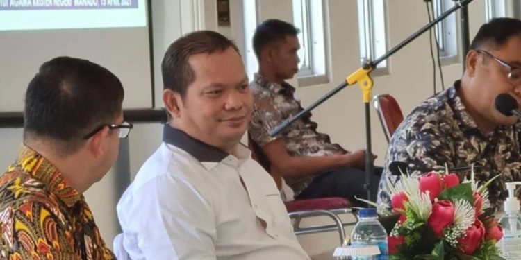 , Bupati Kepulauan Talaud, dr. Elly Engelbert Lasut ME