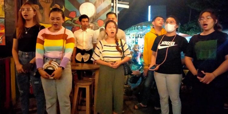 Cerita Unik Sojourner Chorale Galang Dana Untuk Tampil di Iven Paduan Suara Internasional