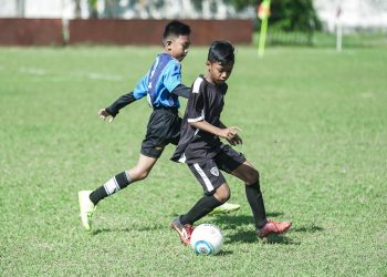 Brigata The Man dan Forward Gelar Turnamen Sepak Bola U-12