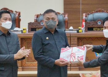 Perda Pertanggungjawaban APBD Sulut 2021 Diketuk, 5 Fraksi Setuju