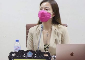 Cindy Wurangian Kritik Pengurusan Izin Usaha dan Permintaan Uang di DPM-PTSP Sulut