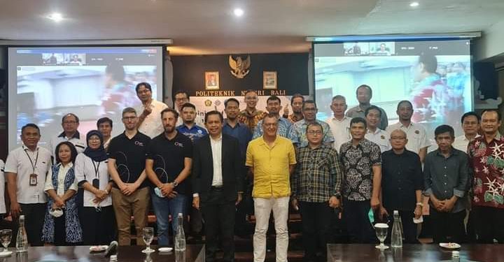 Politeknik Negeri Manado Ikut Peningkatan Kualitas Sistem Pembangkit Energi Terbarukan di Bali