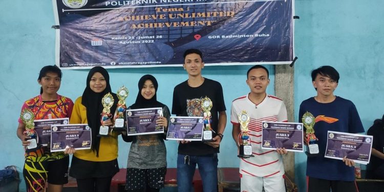 Politeknik Negeri Manado Sukses Gelar Badminton dan E-Sport Antar Kampus Se-Sulut