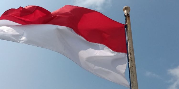 Mari Dukung Gerakan Tukar Bendera Lusuh