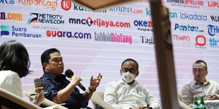 Erick Thohir Sebut BUMN Jangan Jadi Dinosaurus Karena tak Mampu Beradaptasi