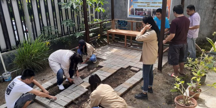 Shelter di SLB Kreasi Mandiri Minahasa Buatan Politeknik Negeri Manado