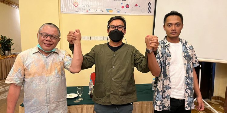 Verrianto Madjowa-Helmi Rasid Kembali Pimpin AMSI Gorontalo Periode 2022-2023