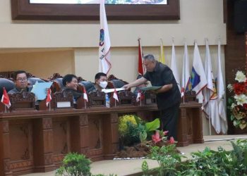 Kepada Wagub Sulut, Amir Liputo Beber Aspirasi Warga Nusa Utara Terkait Sarana Laut