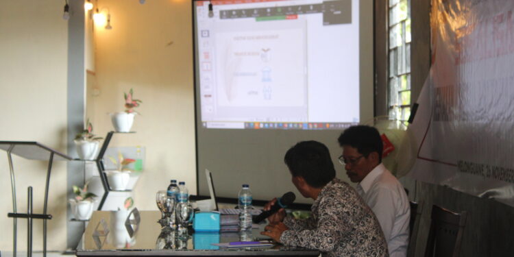 sosialisasi kebijakan atau regulasi tahapan Pemilu 2024, yang dilaksanakan di Kensho Coffe & Resto