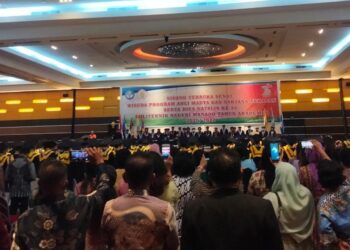 Ratusan Mahasiswa Politeknik Negeri Manado Diwisuda, Ini Pesan Alelo dan Gagola