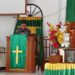 Camat Kabaruan, Nelson Sarempaa saat membacakan sambutan Bupati Kepulauan Talaud.