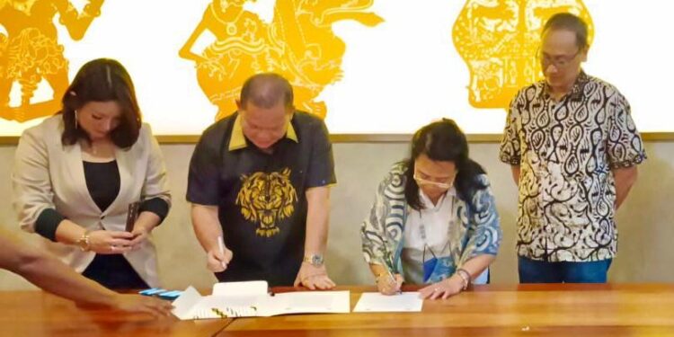 HBL dan Pemerintah Kabupaten Kepulauan Talaud melakukan penandatanganan MoU bersama Yayasan Laut Lestari Indonesia.