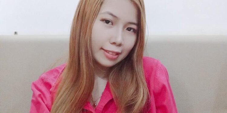 Feronica Amelia Kereh dan Perannya Sebagai Pewarta Bahasa