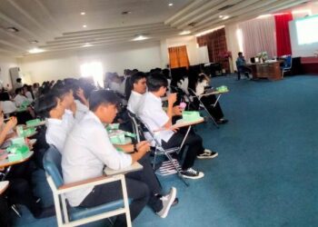 Jurusan Administrasi Bisnis Politeknik Negeri Manado Bekali Peserta PKL