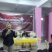Komisioner KPU Manado Lanny Ointu menjelaskan peran Pantarlih dalam melakukan pencocokan data pemilih. (foto: Noufriadi Sururama)