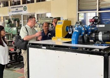 Kerjasama Politeknik Negeri Manado dan PT PLN Nusantara UPDK Minahasa