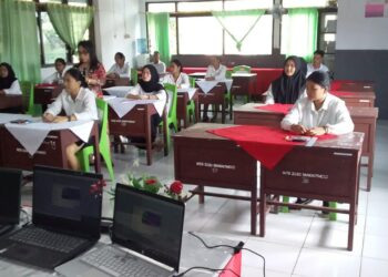 Dikda Sulut Verifikasi TUK di SMKN 7 Manado