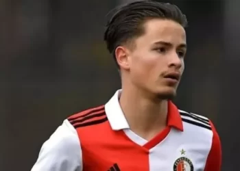 Pemain Keturunan Indonesia yang Dipromosi ke Tim Utama Feyenoord Rotterdam