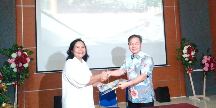 Dorong Mahasiswa Terampil dan Profesional, POLIMDO MoU dengan SAMATOR