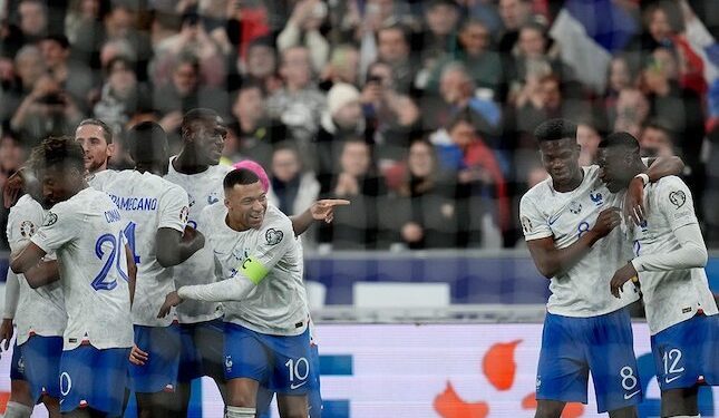 Les Blues Hajar Belanda 4-0