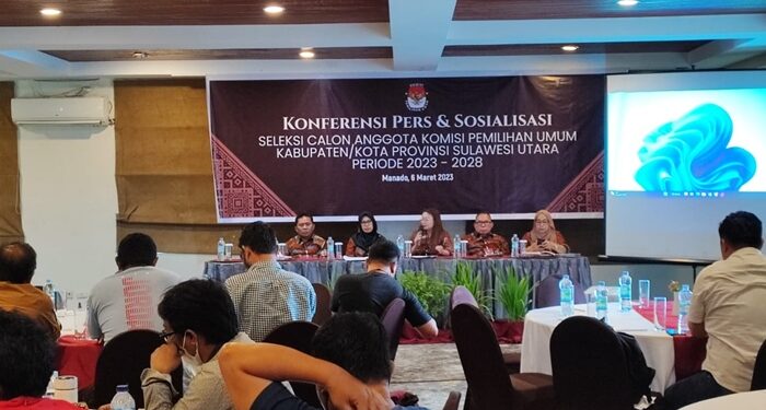 Sosialisasi pendaftaran Calon anggota KPU di sejumlah kabupaten dan kota di Sulawesi Utara Senin 6 Maret 2023. (foto: Barta1)