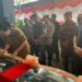 Foto: Pj. Bupati Sangihe, dr. Rinny Tamuntuan menandatangani prasasti Pasar Trikora dan Pasar Tona Tahuna (Dok. Istimewa)