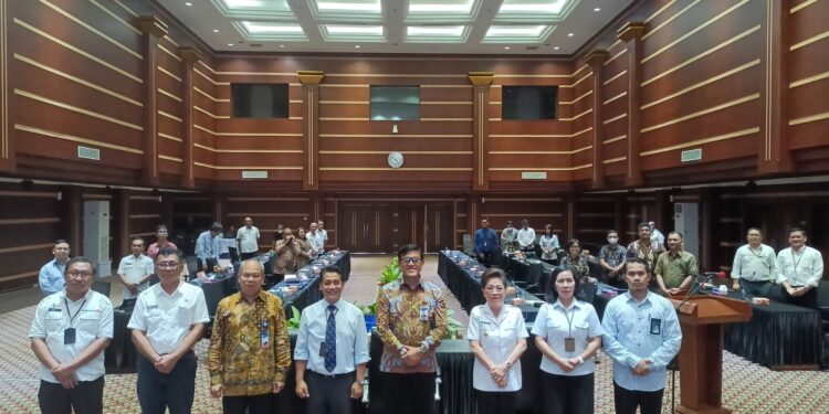 Foto: dr. Rinny Tamuntuan dalam acara pembukaan High Level Meeting TPID BI dan High Level Meeting Tim Percepatan dan Perluasan Digitalisasi Daerah (TP2DD). (Dok. Istimewa)