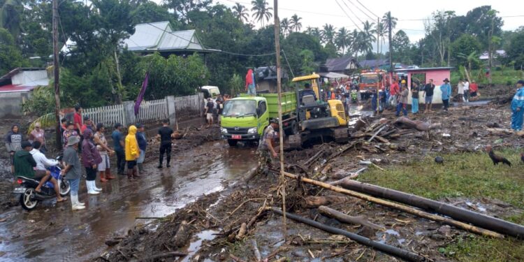 Pentingnya Dapur Umum Saat Bencana Desa Klabat Minahasa Utara