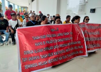 Demo Hanya Diterima di Teras DPRD Sulut, Takumangsang Kecewa