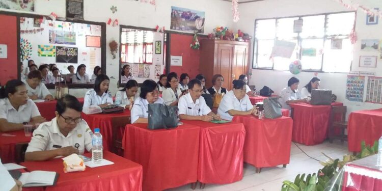 Workshop Pembuatan E-Raport Kurikulum Merdeka di SD Inpres Kaiwatu