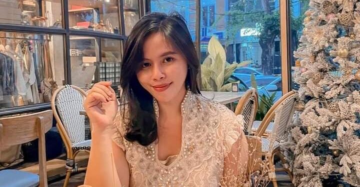 Menyelesaikan Skripsi Saat Ayahnya Dimakamkan, Begini Perjuangan Valeri Kumaunang