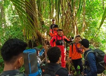 Dua Pendaki Gunung Tersesat di Gunung Ambang