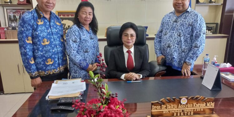 Kado Hardiknas, Unima Ketambahan Tiga Guru Besar dan Mister Maru Termuda