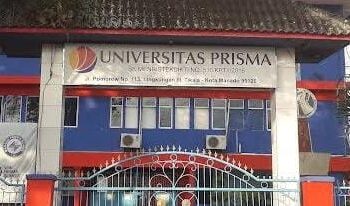 Gerbang depan Universitas Prisma Manado. (foto: istimewa)