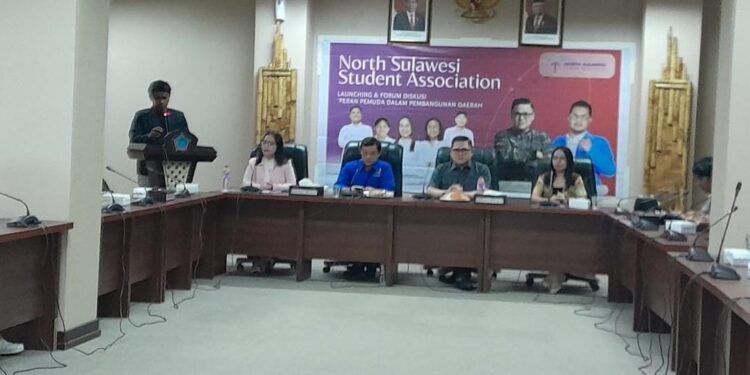 Billy Lombok Ajak Mahasiswa Mengkritik DPRD