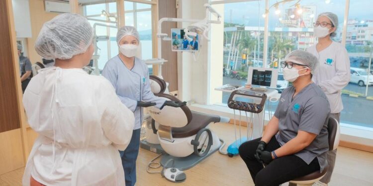 Klinik Gigi DE Dental Hadir di Kota Manado