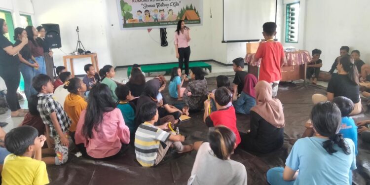 Bentuk Karakter Anak, Komunitas Dinding Manado Gelar  Summer Camp