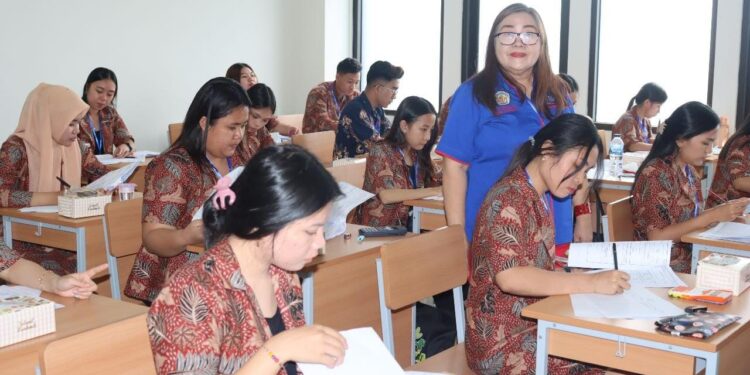 154 Mahasiswa Akuntansi Polimdo ikut Ujian Kompetensi