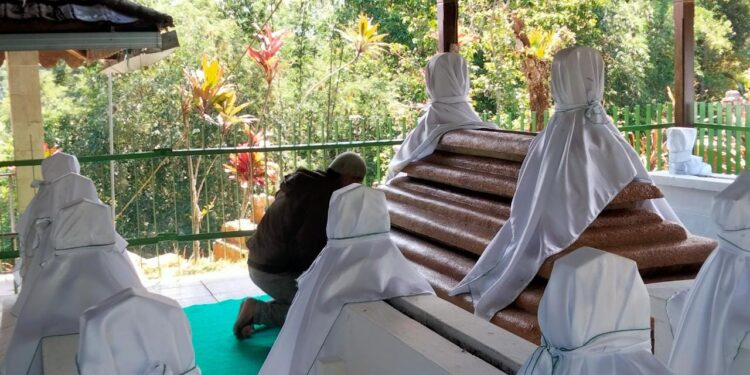 Bertani, Tukang hingga Seni Peninggalan Kyai Modjo kepada Masyarakat Jaton