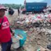 Pengumpul Makanan Bekas di TPA Sumompo Sekolahkan Empat Anaknya