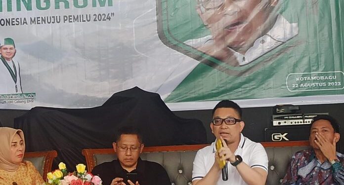 Kiat Aditya Anugerah Moha Melawan Politik Transaksional